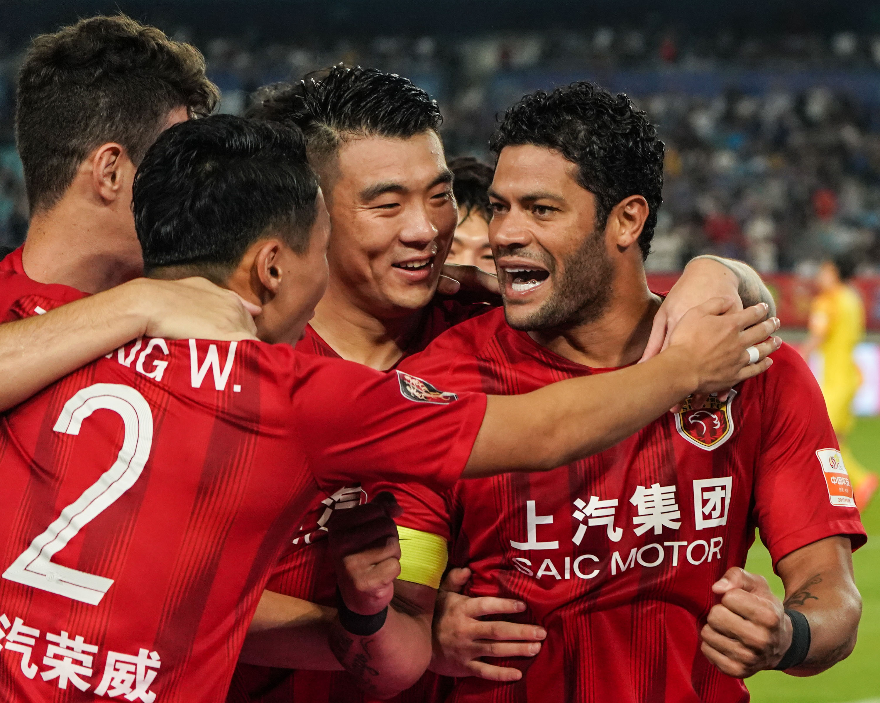 争冠争四的